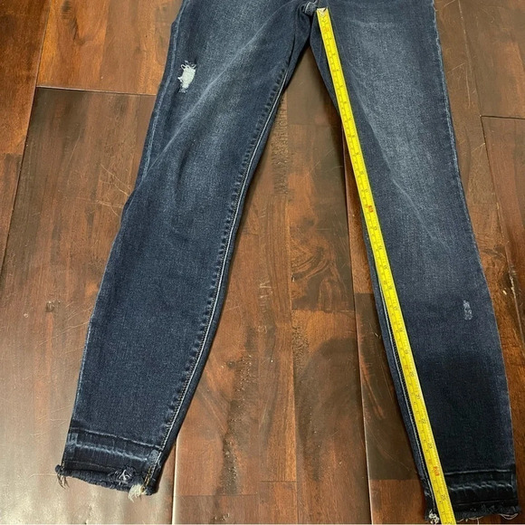 SPANX Women's Distressed Denim Skinny Jean Leggings Size Small 20203R - Picture 8 of 9